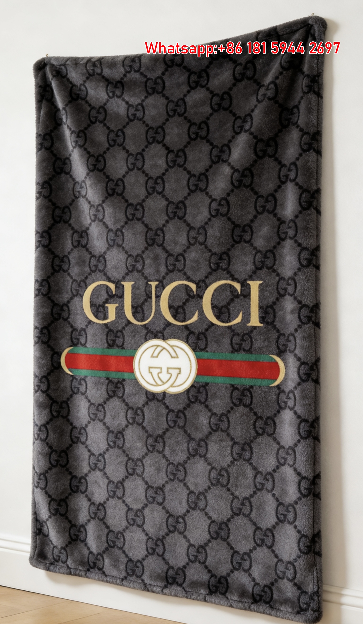Gucci Black GG Monogram Throw blankets  Web Stripe Wall Blanket IMG_2673